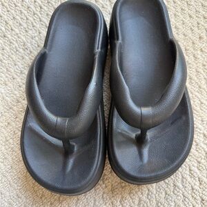 Black Flip Flop Sandals
